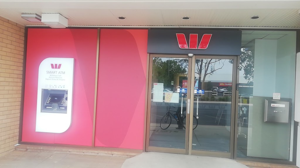 Westpac ATM Lavington | atm | 323 Urana Rd, Lavington NSW 2641, Australia | 0260495400 OR +61 2 6049 5400