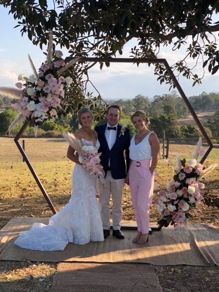 Love Story Ceremonies | Unit 1/19 Minnie St, Southport QLD 4215, Australia | Phone: 0404 077 068