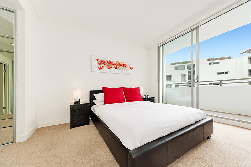 Astra Apartments Rhodes | 46 Walker St, Rhodes NSW 2138, Australia | Phone: 1300 797 321