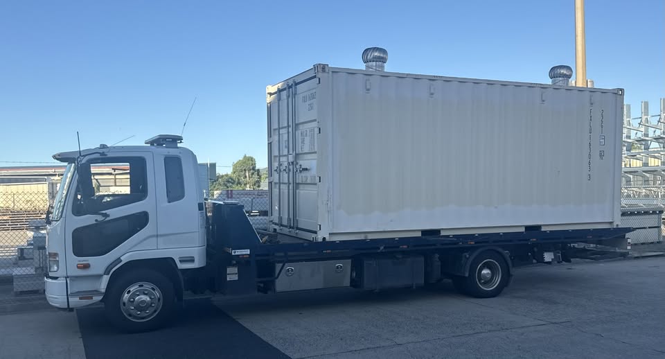 Rockhampton Towing And Transport | 3 Tindall Rd, Gracemere QLD 4702, Australia | Phone: 0486 313 363