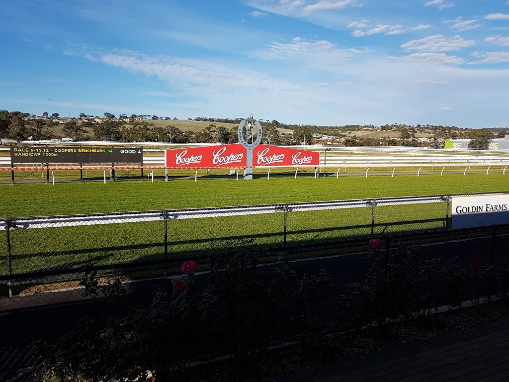 Gawler & Barossa Jockey Club | park | Barnet Rd, Evanston SA 5116, Australia | 0885221801 OR +61 8 8522 1801