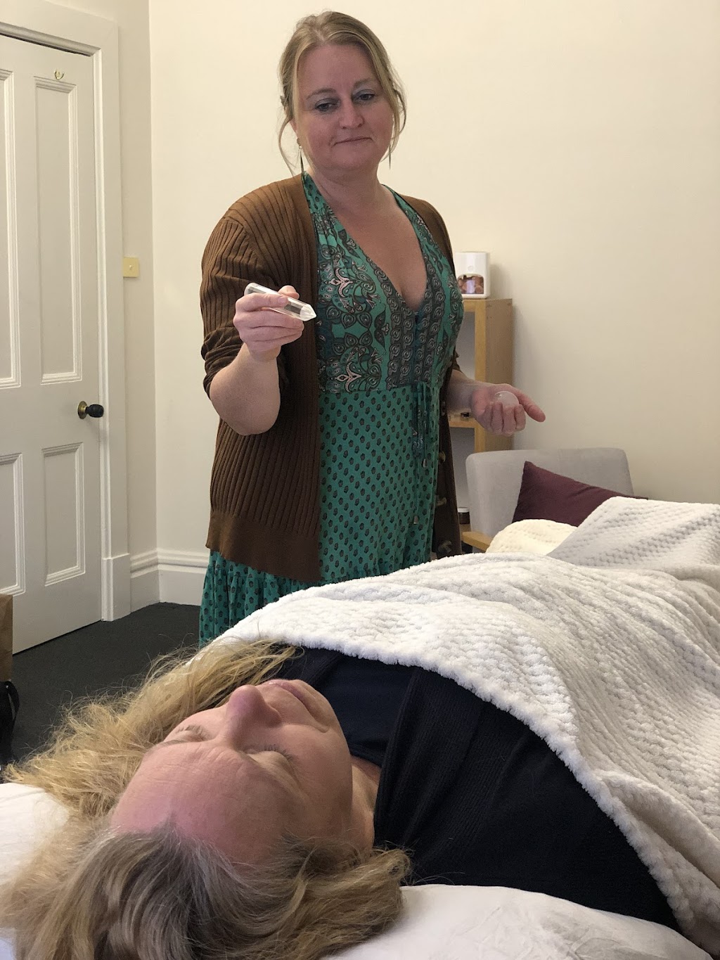Prana Pranic Healing & Physiotherapy | The Healing Space, 3 Lymington Rd, Cygnet TAS 7112, Australia | Phone: 0400 810 038