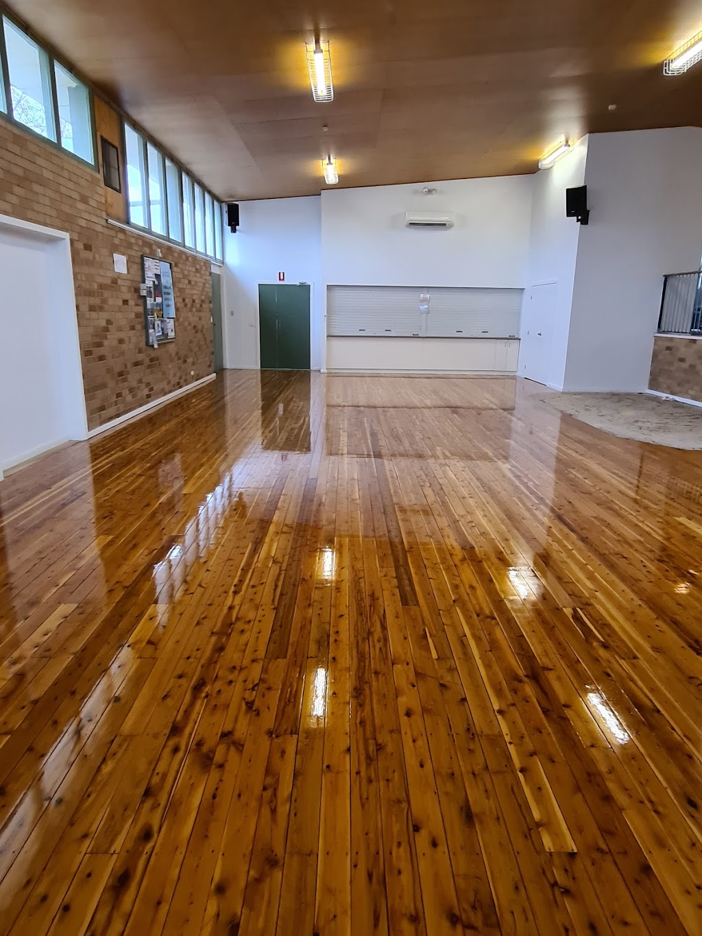 Rivergum Floor Sanding | general contractor | 23 Hargrave Ave, Lloyd NSW 2650, Australia | 0418695853 OR +61 418 695 853