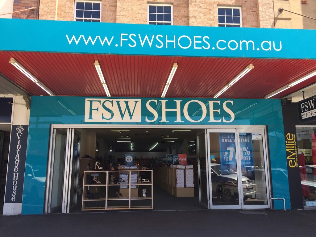 FSW Shoes Goulburn | shoe store | 270 Auburn St, Goulburn NSW 2580, Australia | 0248214458 OR +61 2 4821 4458