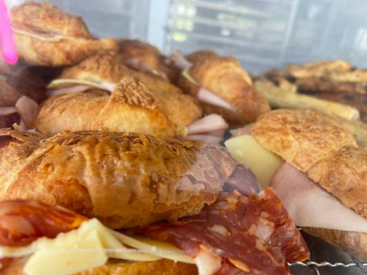 Black knight Cafe | 450 Mona Vale Rd, St Ives NSW 2075, Australia | Phone: 0434 547 682