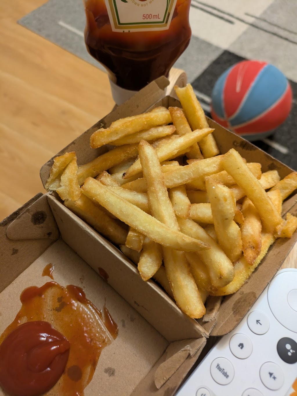 Bellas Chargrill Chicken | 90 Glenmore Ridge Dr, Glenmore Park NSW 2745, Australia | Phone: 0456 052 897