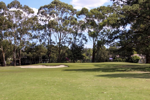 Glen Waverley Golf Course | store | 915 Waverley Rd, Glen Waverley VIC 3150, Australia | 0395607806 OR +61 3 9560 7806