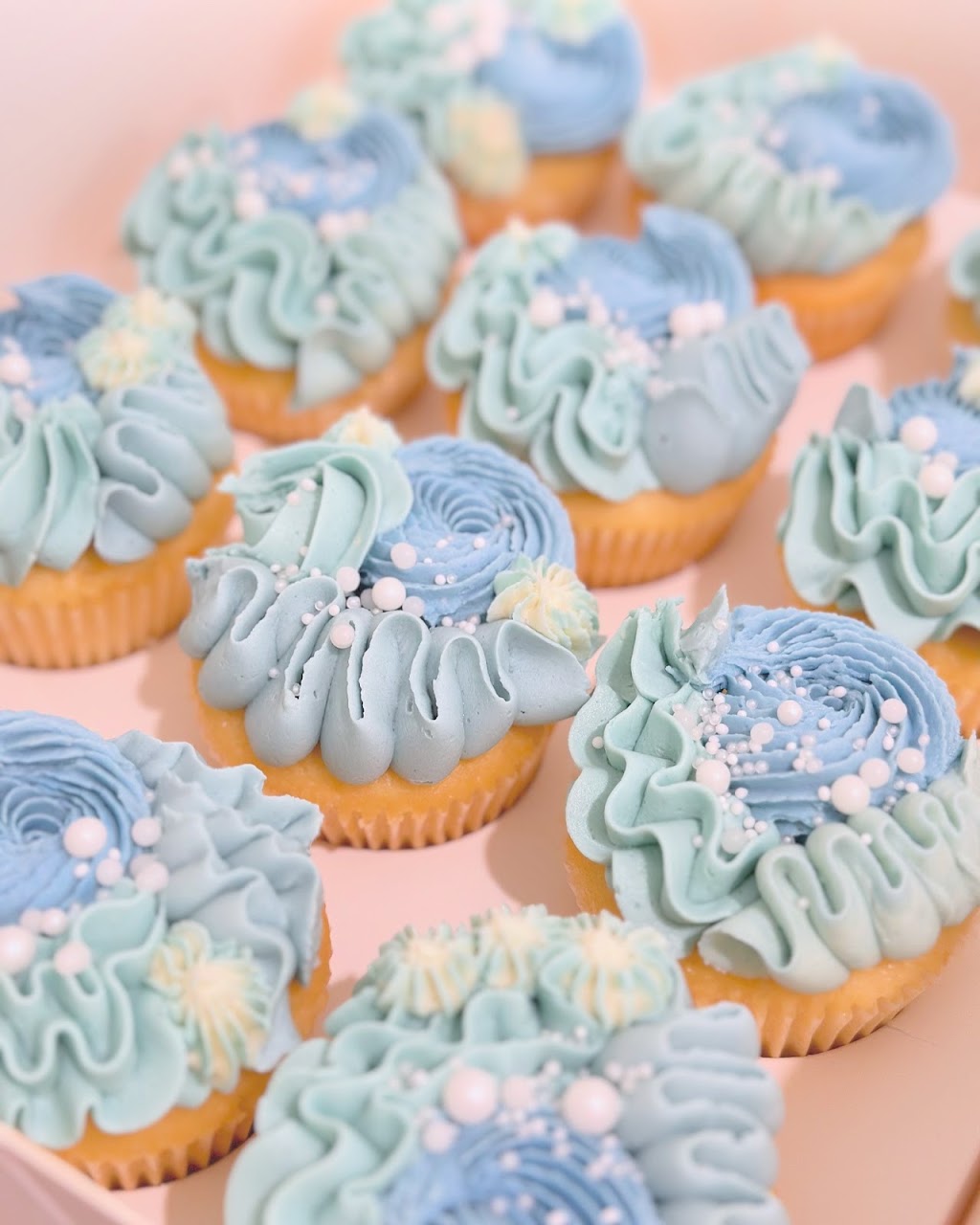 Caked by Beck - Newcastle & Hunter Valley | 1138 Paterson Rd, Woodville NSW 2321, Australia | Phone: 0413 506 177