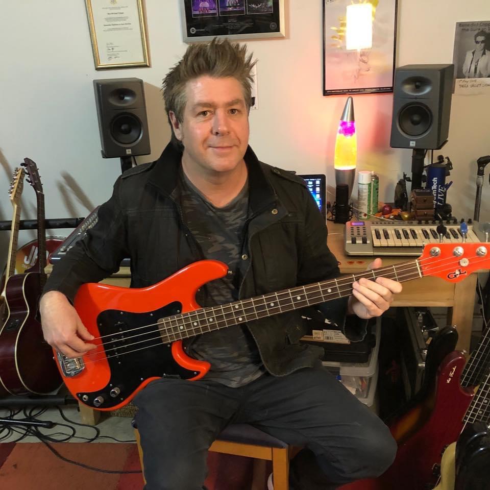 Ben Cripps Bass Lessons | 17 Inverness Pl, Heatherton VIC 3202, Australia | Phone: 0402 204 075