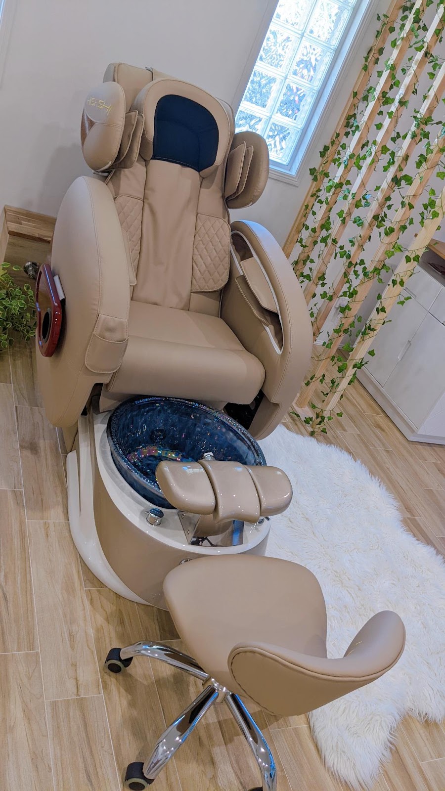 Oh Mai Beauty | 18 Clear River Blvd, Ashmore QLD 4214, Australia | Phone: 0455 602 937