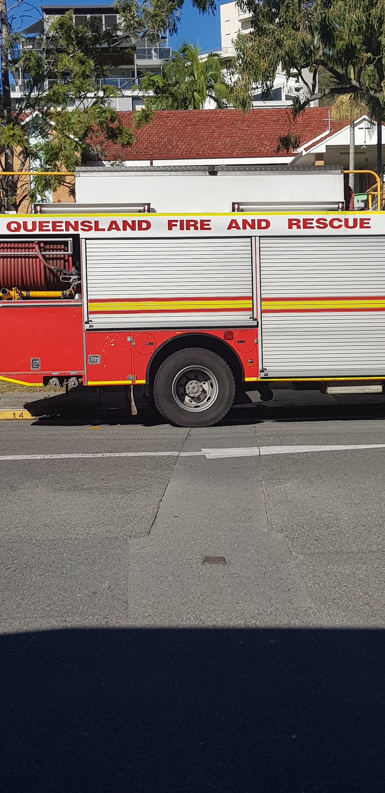 Burleigh Heads Fire Station | fire station | 164 W Burleigh Rd, Burleigh Heads QLD 4220, Australia