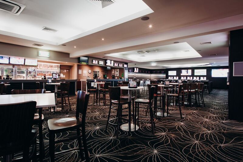 Cedars Tavern | bar | 139 Popondetta Rd, Emerton NSW 2770, Australia | 0296250002 OR +61 2 9625 0002