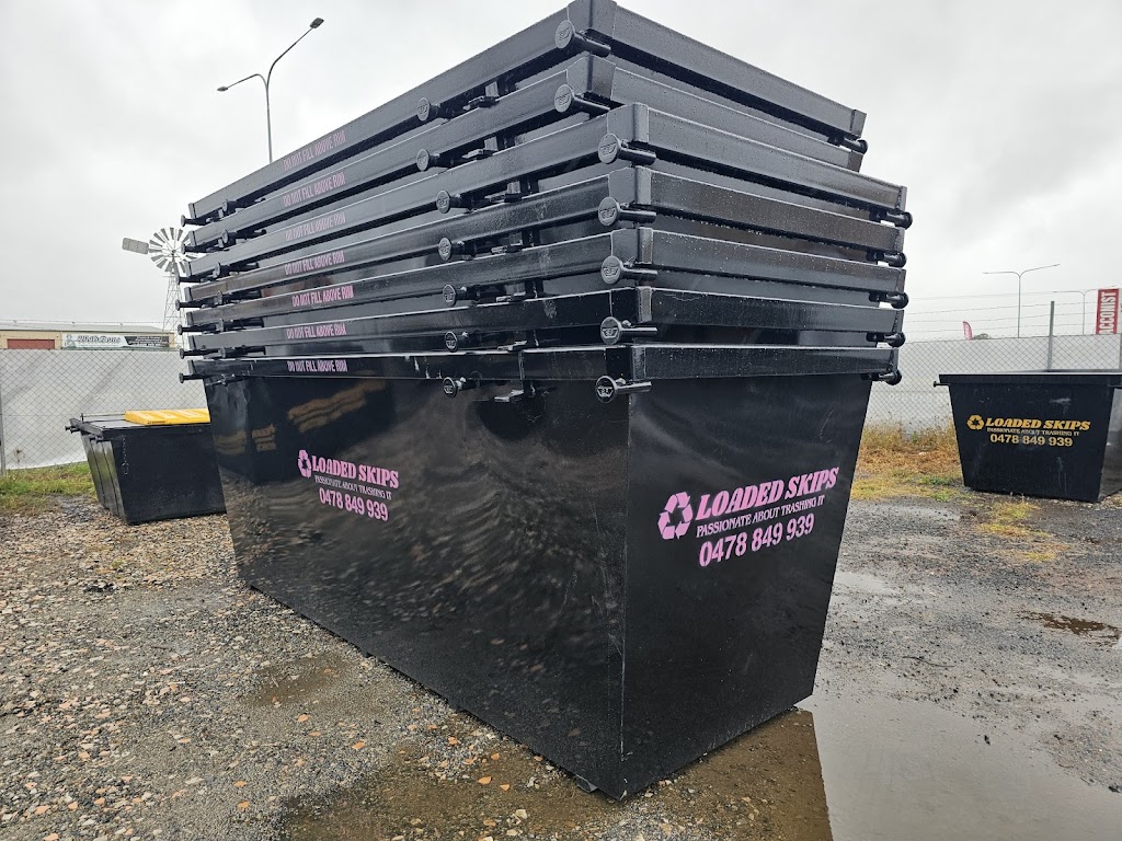 Loaded Skips Pty Ltd | 2 Gunn Ct, Crowley Vale QLD 4342, Australia | Phone: 0478 849 939