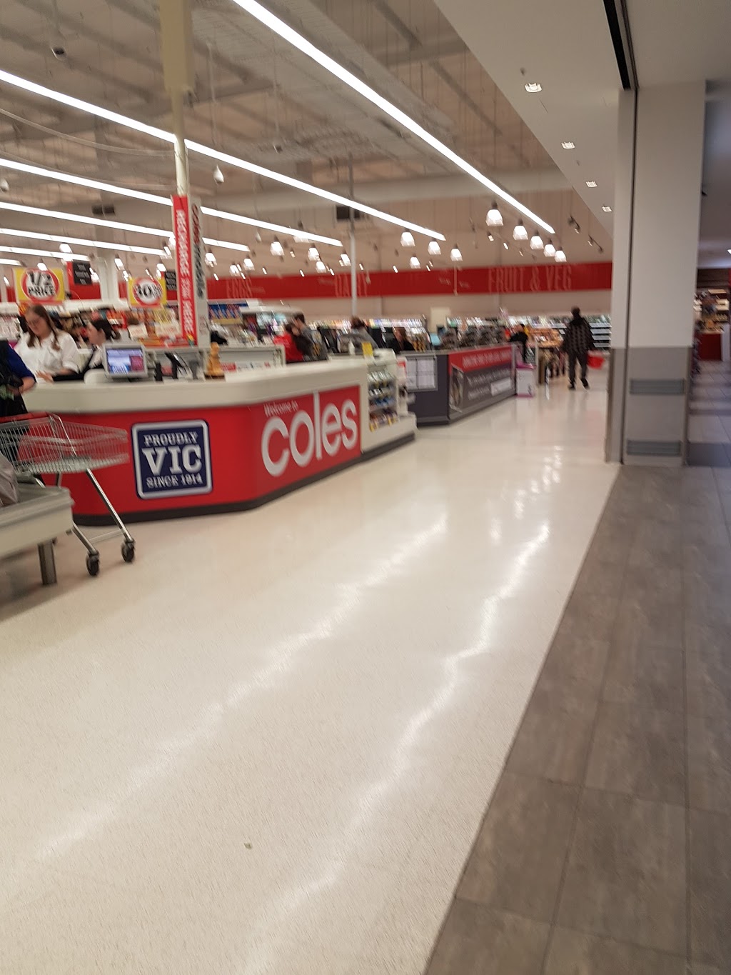 Coles Kangaroo Flat | supermarket | 267 High St, Kangaroo Flat VIC 3555, Australia | 0354460300 OR +61 3 5446 0300