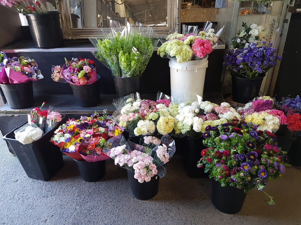 Virgin Flowers | florist | 162-164 Baxter-Tooradin Rd, Baxter VIC 3911, Australia | 0359714544 OR +61 3 5971 4544
