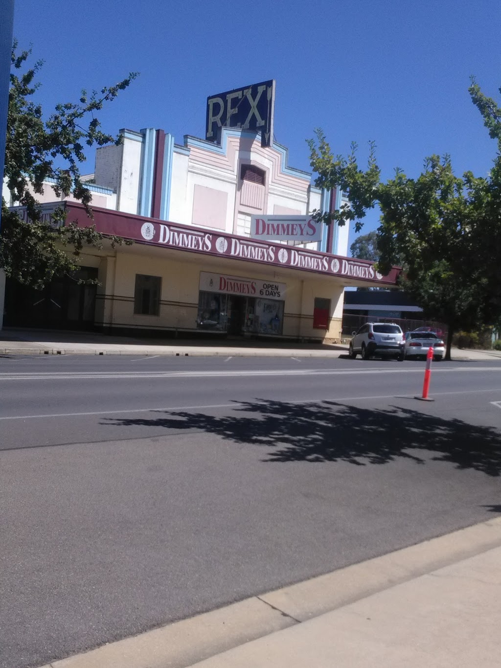 Dimmeys Corowa | Old Rex Picture Theatre, 186 Sanger St, Corowa NSW 2646, Australia | Phone: (02) 6033 3766