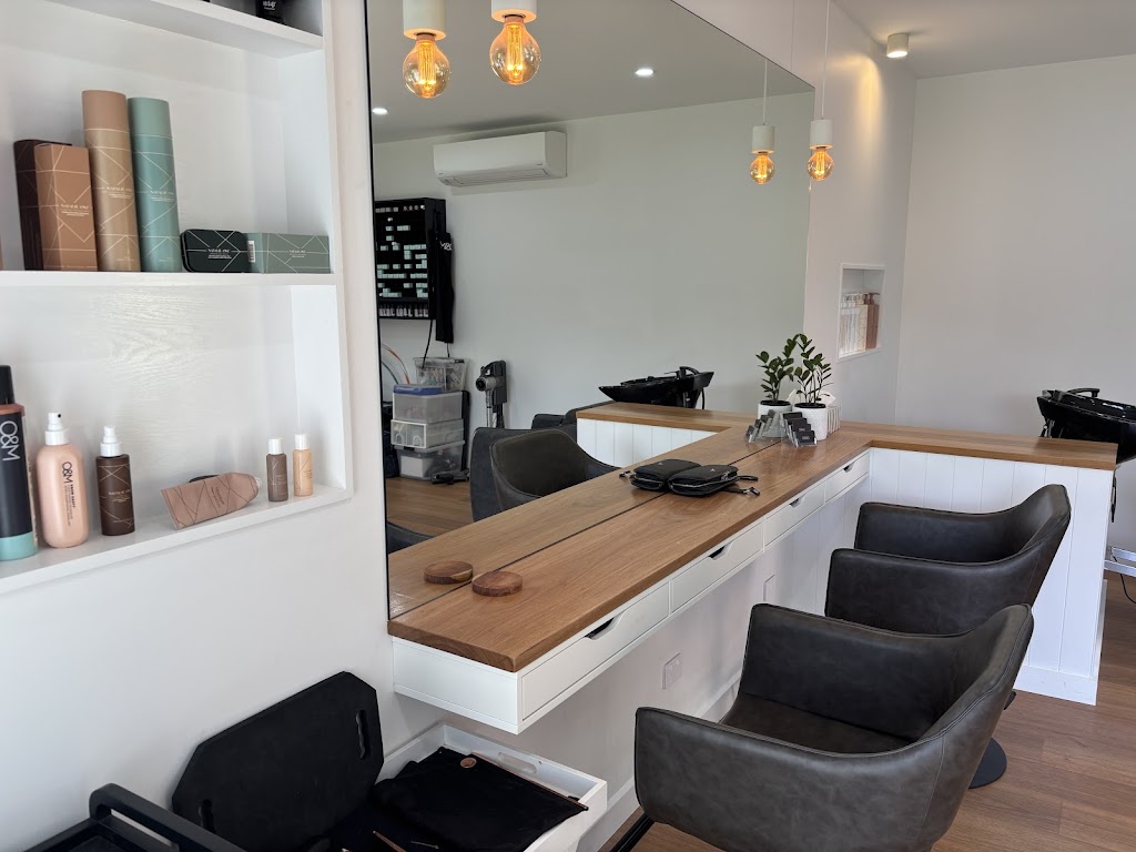 Become hair and makeup | 14 Forest Cl, Boambee NSW 2450, Australia | Phone: 0432 246 507