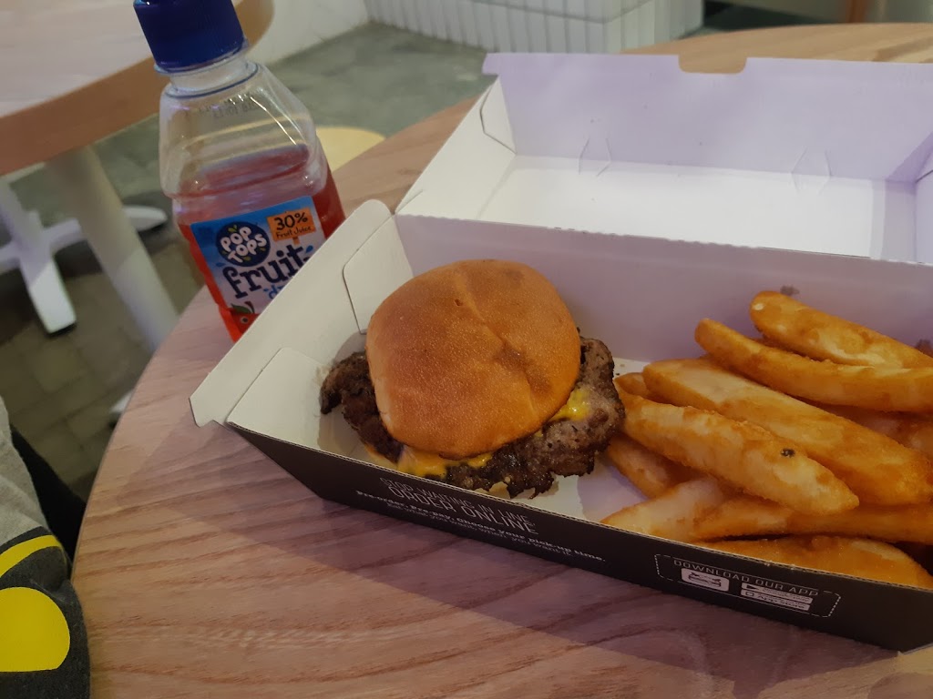 Burger’D Westfield Coomera | shop 1080/109 Foxwell Rd, Coomera QLD 4209, Australia