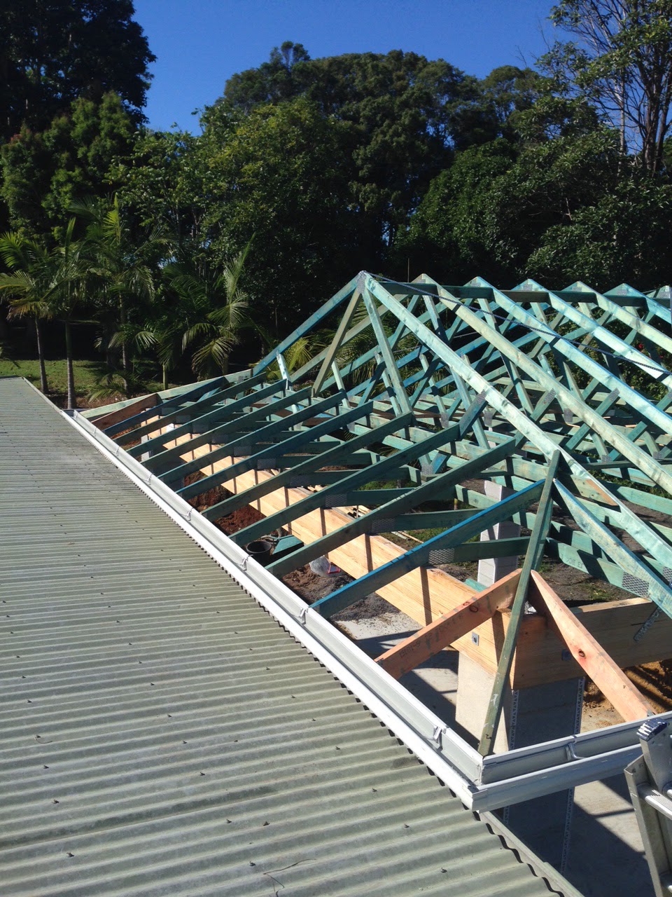 Dans Roof And Guttering | roofing contractor | 176 Kularoo Dr, Forster NSW 2428, Australia | 0412544404 OR +61 412 544 404