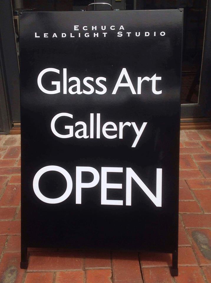 Echuca Leadlight Studio | art gallery | 331 High St, Echuca VIC 3564, Australia | 0354802213 OR +61 3 5480 2213