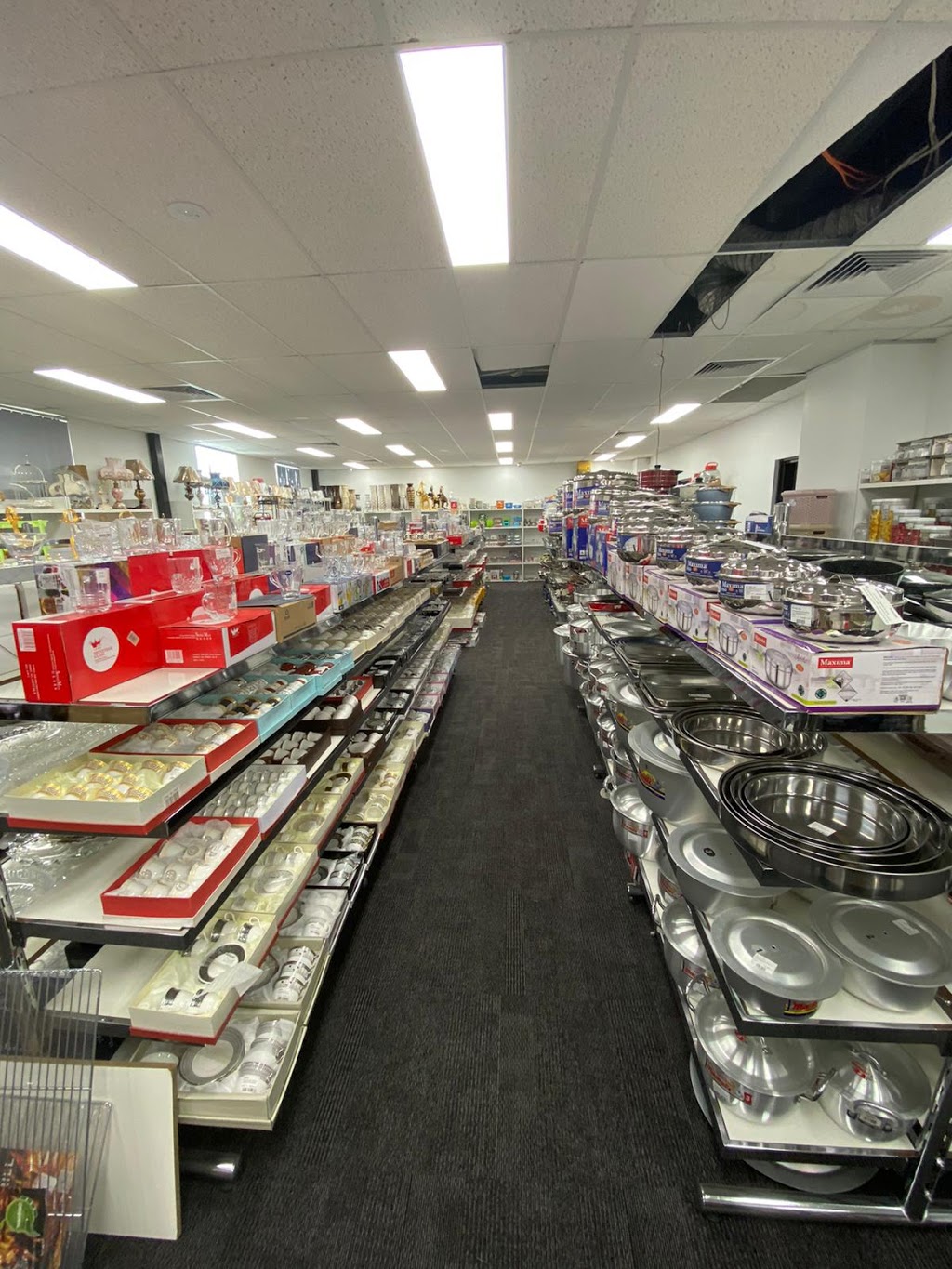 Homeware R Us | home goods store | 18 Ormsby Pl, Wetherill Park NSW 2164, Australia | 0287470588 OR +61 2 8747 0588