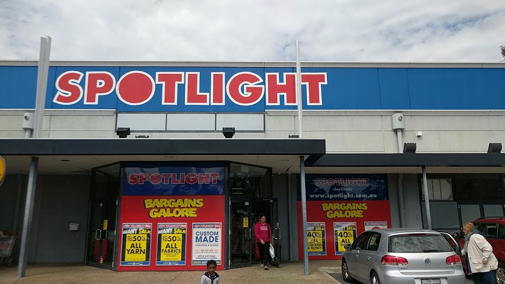 Spotlight Queanbeyan | furniture store | 6 Bungendore Rd, Queanbeyan NSW 2620, Australia | 0261512600 OR +61 2 6151 2600