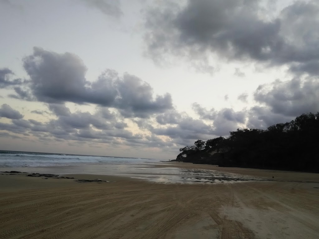 Yidney Rocks Beachfront Units | Fraser Island QLD 4581, Australia | Phone: (07) 4127 9167