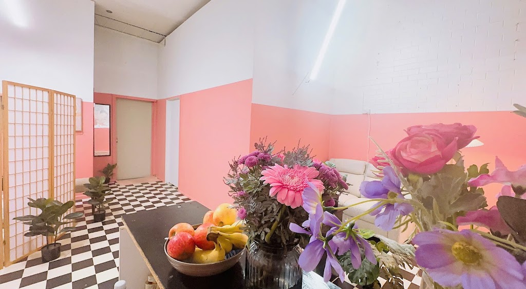 ROSE RELAXATION MASSAGE | 10 Tanner St, Breakwater VIC 3219, Australia | Phone: 0431 409 691