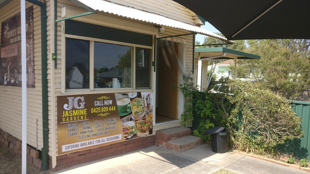 Crowns Corner | restaurant | 99 Crown St, Riverstone NSW 2765, Australia