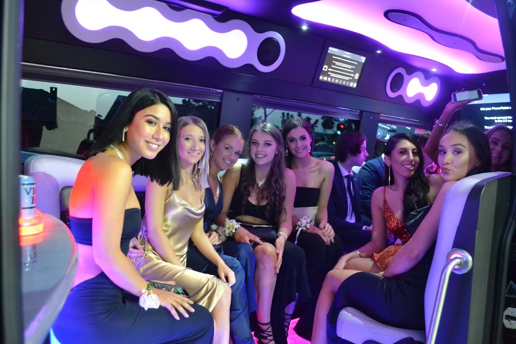 Sydney Party Limos | 10 Regent St, Putney NSW 2112, Australia | Phone: 0409 729 599