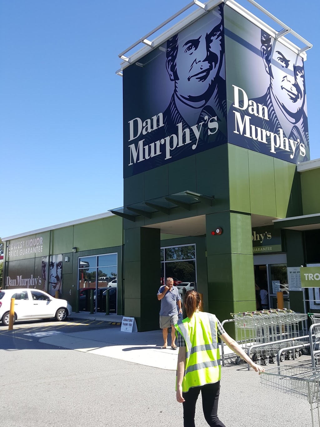 Dan Murphys Bull Creek | store | 52-54 Benningfield Rd, Bull Creek WA 6149, Australia | 1300723388 OR +61 1300 723 388