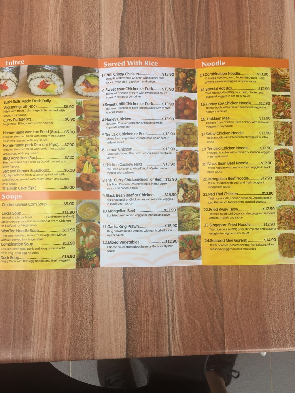 Asian Wok | 2/2 Shore St W, Ormiston QLD 4160, Australia | Phone: (07) 3286 9002