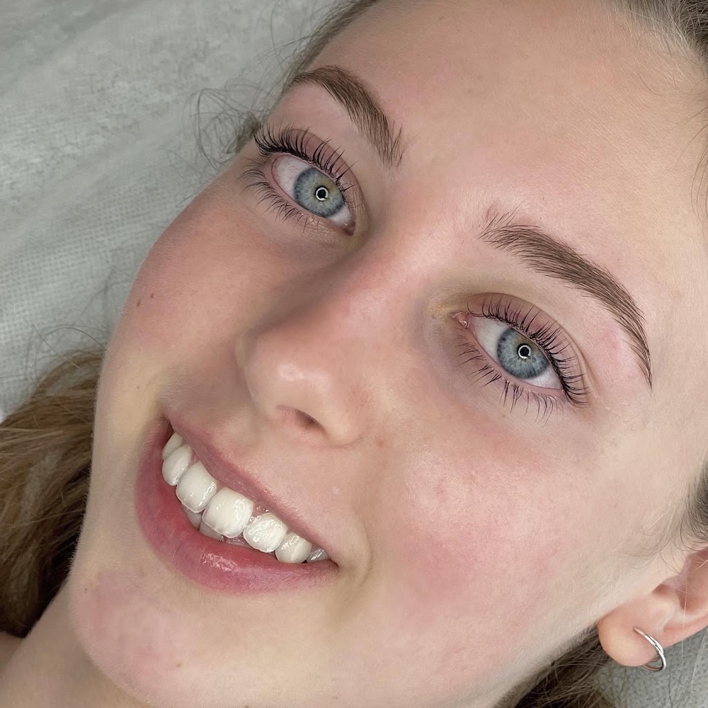 Isola Beauty | 7 Russell St, Corrimal NSW 2518, Australia | Phone: 0402 631 906