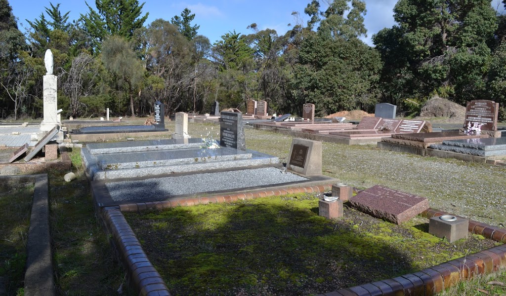Inman Valley Cemetery | 93 Prouse Rd, Inman Valley SA 5211, Australia