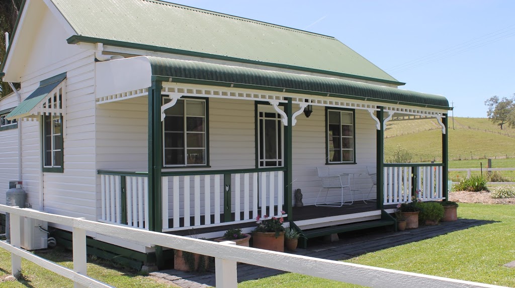 The Dollhouse Cottage | lodging | 169 Horseshoe Creek Rd, Horseshoe Creek NSW 2474, Australia | 0266331440 OR +61 2 6633 1440