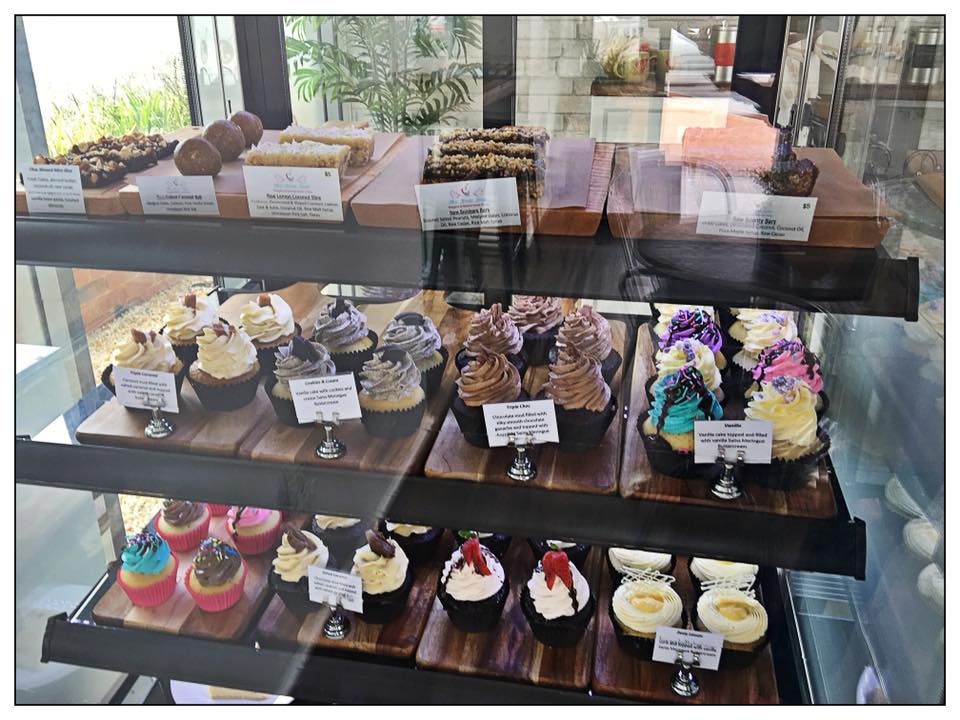 Jackies Phenomenal Cakes | bakery | Unit 9/10 Atwick Terrace, Baldivis WA 6171, Australia | 0413757472 OR +61 413 757 472