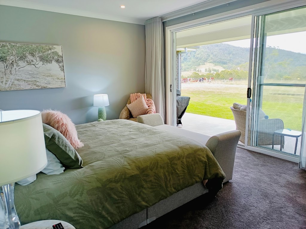 Riverwood Downs Homestead | 371 Upper Monkerai Rd, Monkerai NSW 2415, Australia | Phone: (02) 4994 7112