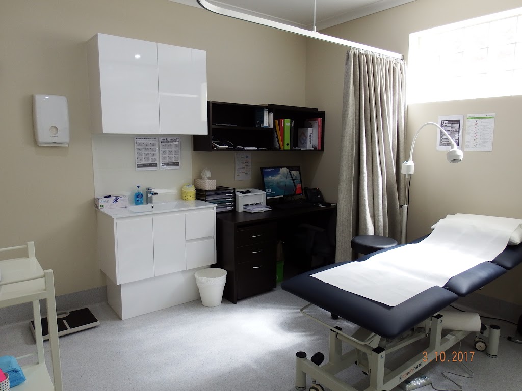Mercy Medical Centre - Dr Sabeha Muzzafar | hospital | 1 Furlong Rd, Cairnlea VIC 3023, Australia | 0388422100 OR +61 3 8842 2100