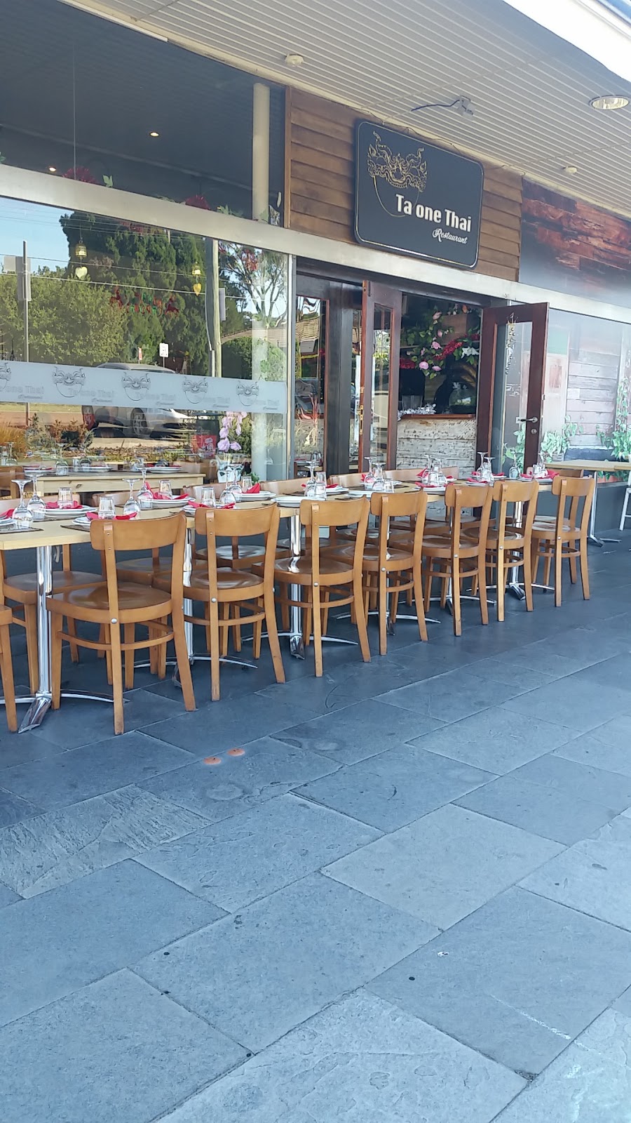 Ta One Thai | 288 Malton Rd, North Epping NSW 2121, Australia | Phone: (02) 9869 1111