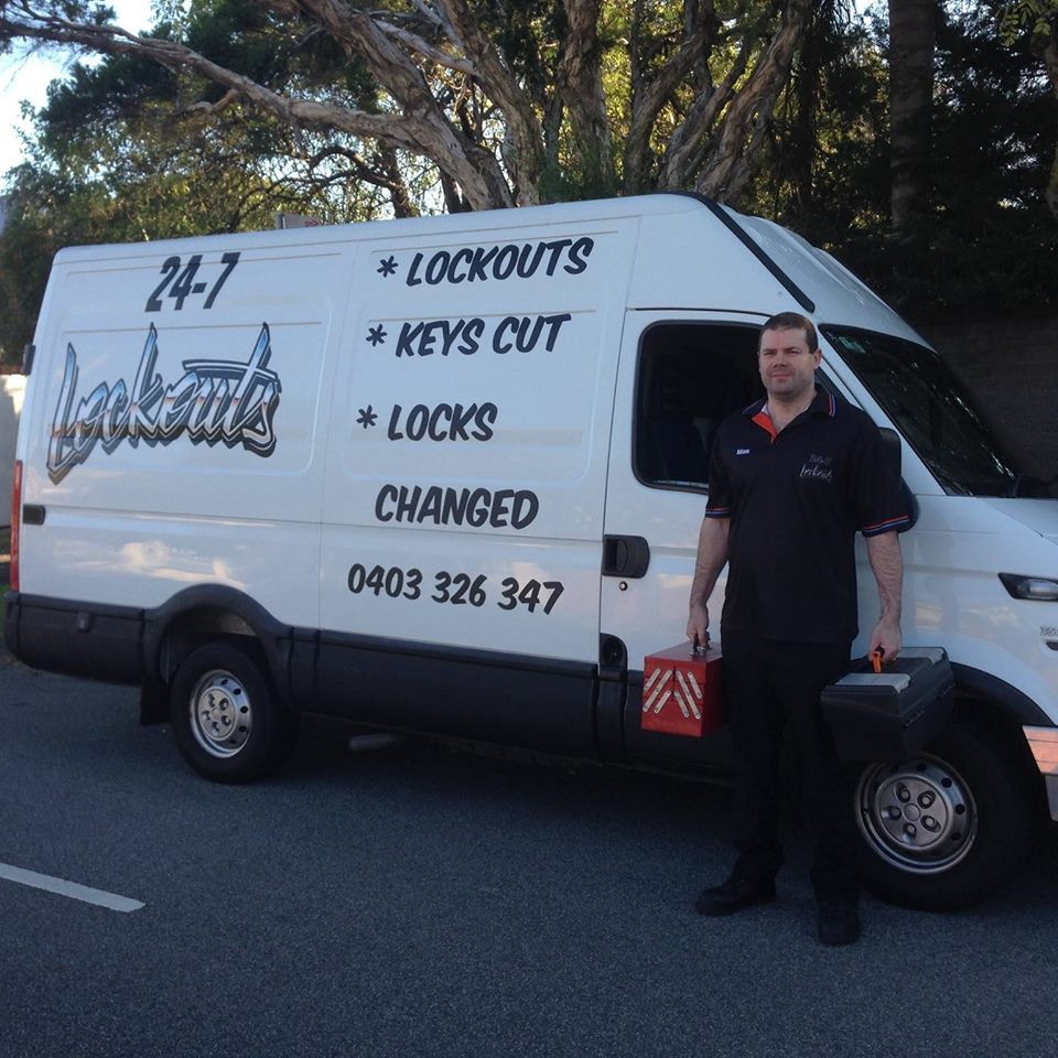 24-7 Lockouts Headquarters | locksmith | 53 Shearson Cres, Mentone VIC 3194, Australia | 0403326347 OR +61 403 326 347