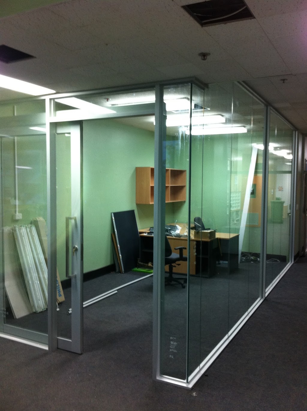 ECOGLASS Jake Gray Pty Ltd | 282 Portarlington Rd, Geelong VIC 3221, Australia | Phone: 0409 082 318