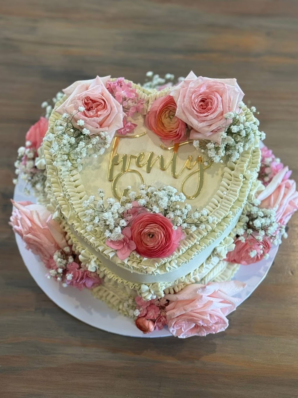 Cakes on Collins Lane | 137 Edward Wollstonecraft Ln, Coolangatta NSW 2535, Australia | Phone: 0438 397 948
