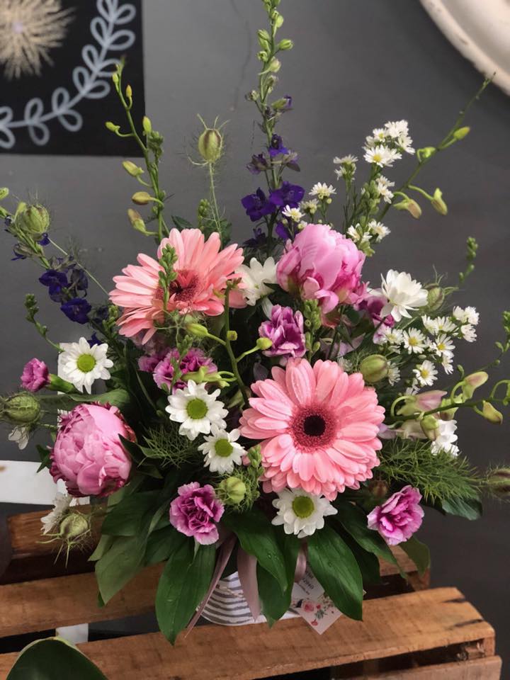 Cheeky Buds Florist | 143 High St, Kangaroo Flat VIC 3555, Australia | Phone: 0481 236 049
