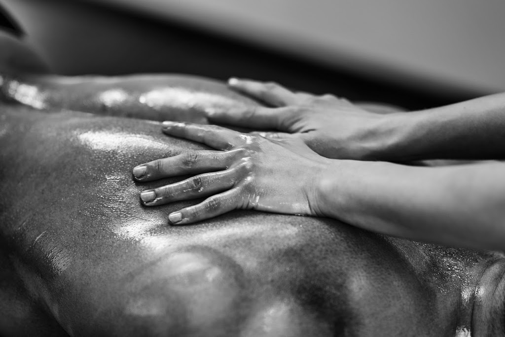 Merrell Massage & Sports Massage Therapist | 14 Canoon Rd, South Turramurra NSW 2074, Australia | Phone: 0412 442 947