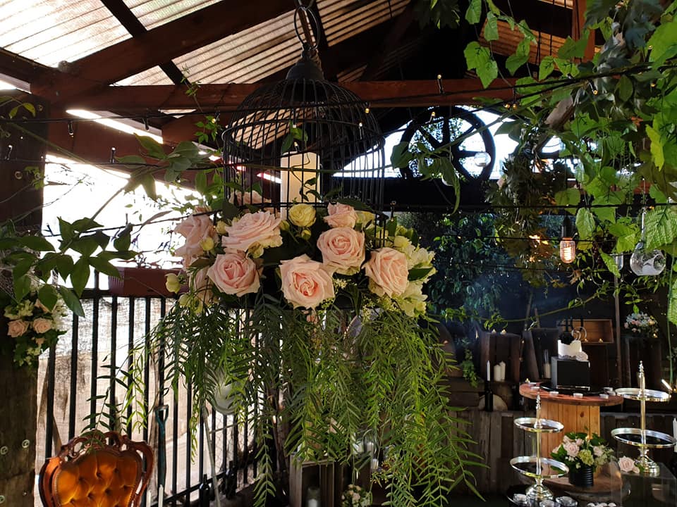 Floral Events by Karen | 11 Speare St, Moorebank NSW 2170, Australia | Phone: 0419 163 010