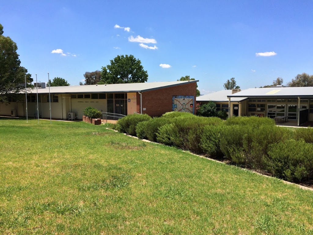 Kooringal Public School | school | Lake Albert Rd, Kooringal NSW 2650, Australia | 0269226443 OR +61 2 6922 6443
