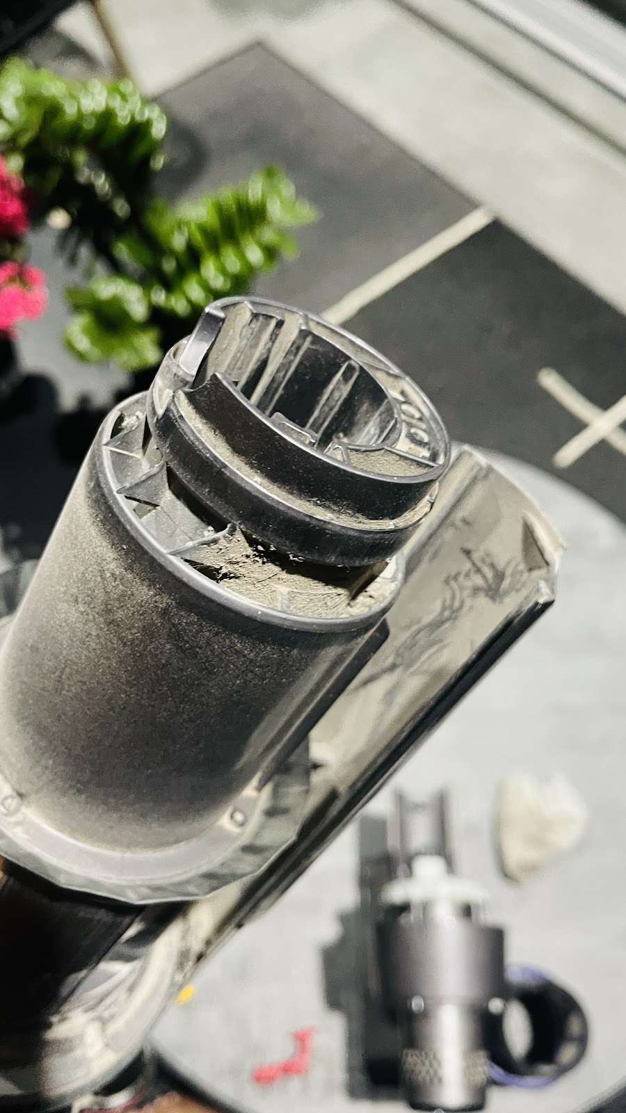Dyson Repair Circle | 11A Handel St, Box Hill NSW 2765, Australia | Phone: 0424 441 014