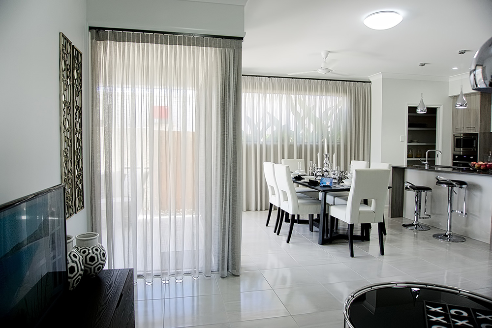 The Coloured House - Blinds, Curtains, Awnings, Shutters, Wallpa | 5 Hamill St, Garbutt, Townsville QLD 4814, Australia | Phone: (07) 4728 4144