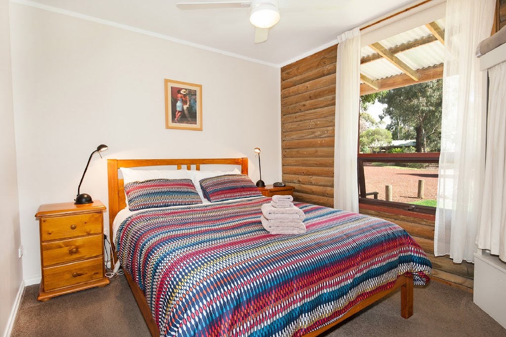 Southern Grampians Cottages | 31-39 Victoria Valley Rd, Dunkeld VIC 3294, Australia | Phone: (03) 5577 2457