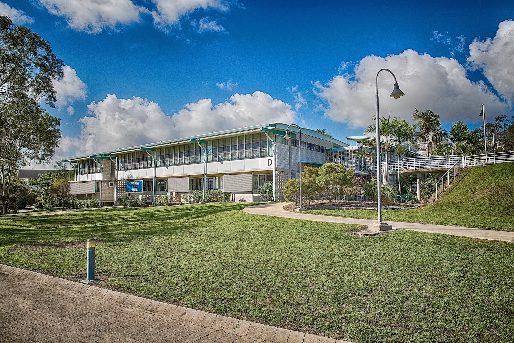 CQUniversity Gladstone City | university | 25 Derby St, South Gladstone QLD 4680, Australia | 0749707277 OR +61 7 4970 7277